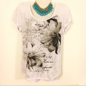 White and Black Ruched Top